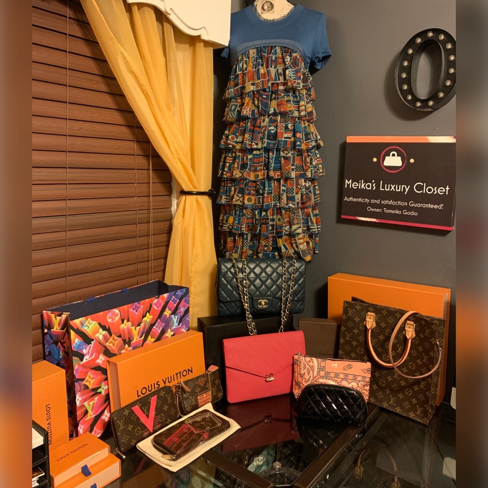💞Authenticity guaranteed💕Meika’s Luxury Closet - Picture 4 of 5